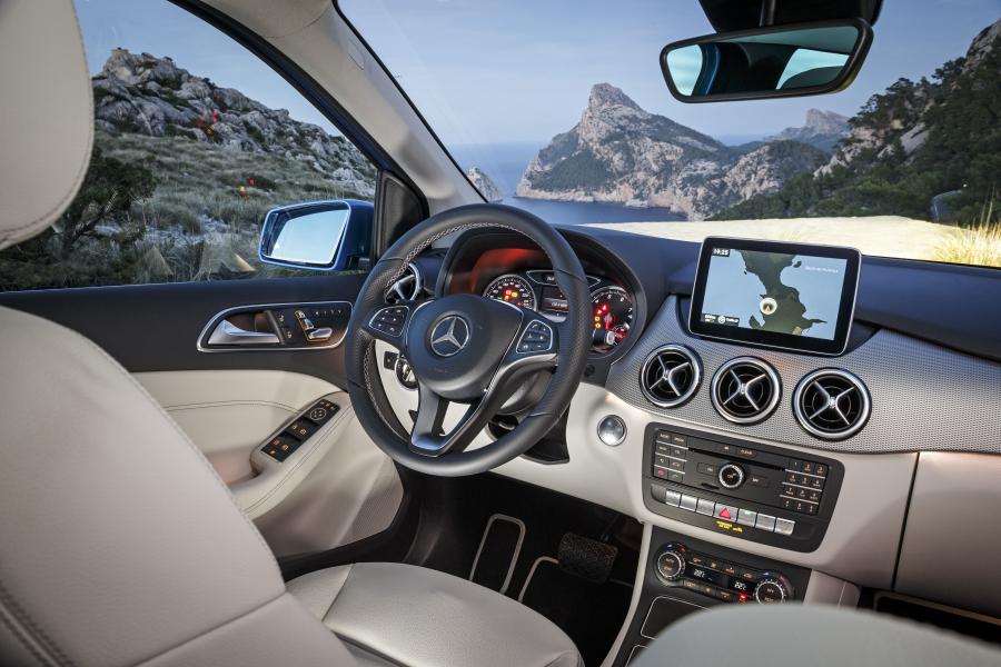  Mercedes-Benz B200 CNG 2014 года  (фото 11 из 21)
